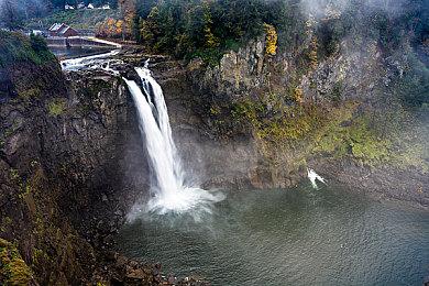 科幻生存恐怖游戏《On Air》光追预告片分享
